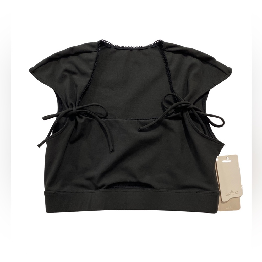 NWT Black Crop Top with Ties and Cutout by Aralina Women’s Size Medium